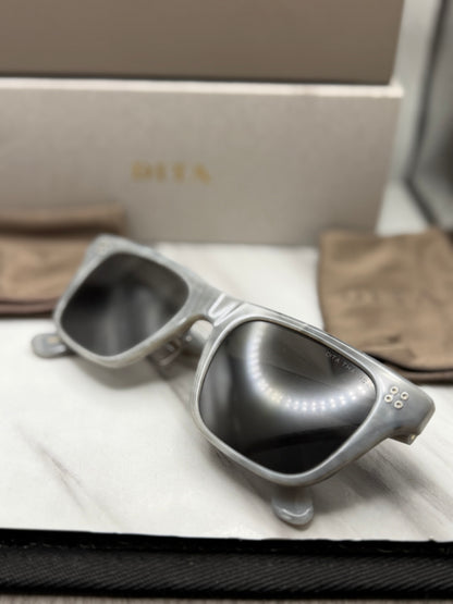 Dita THAVOS DTS713-A-05
